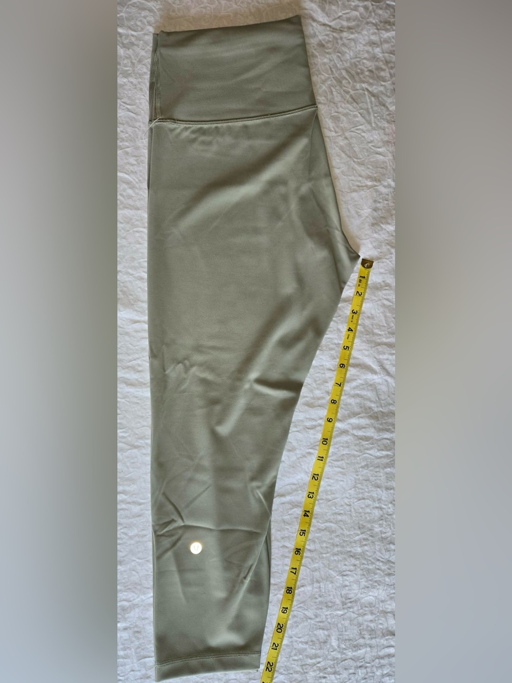 Lululemon Align High-Rise Leggings 22” Size 14 in Grey Eucalyptus Olive NWO